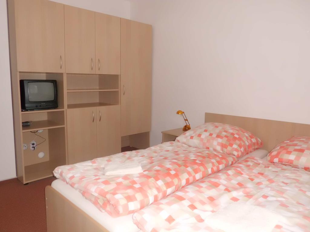 Penzion U Skritku Horní Bečva Exteriör bild